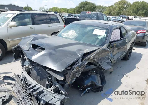 2017 Dodge Challenger R/T из США, поврежденный, VIN 2C3CDZBTXHH542859